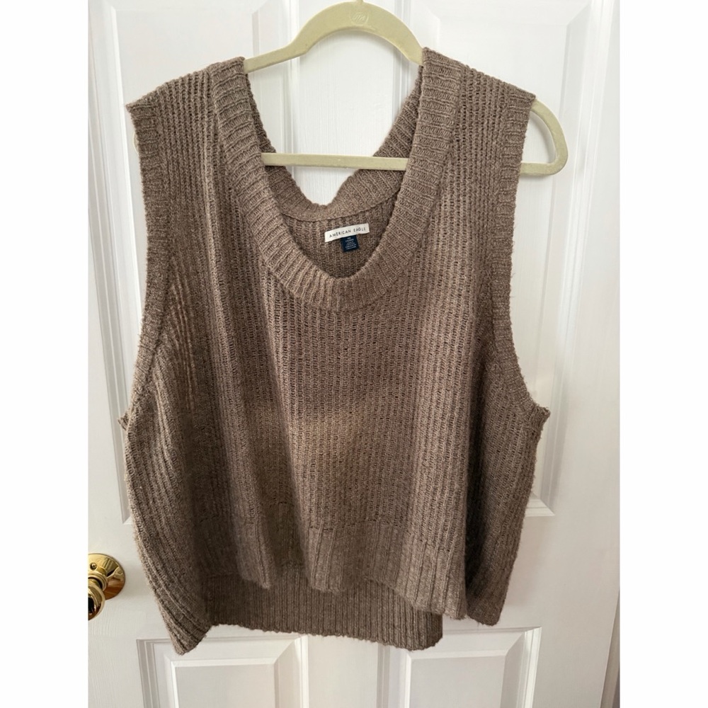 American Eagle Outfitters Taupe Knit Sweater Vest